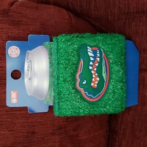 🆕️ Florida Gators Can Koozie. Faux Astroturf (Unique)